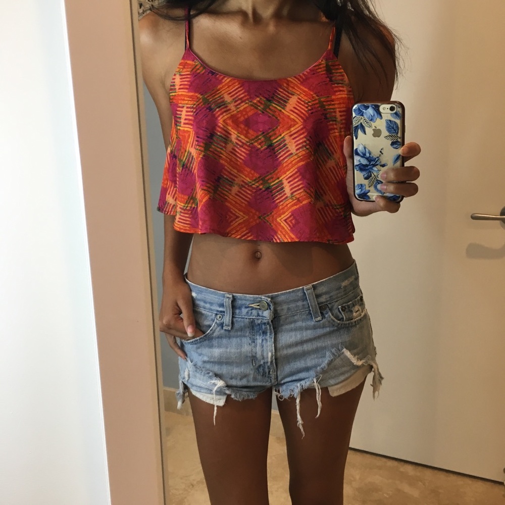 Graphic print crop top